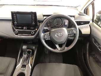 TOYOTA COROLLA TOURING 2019 Image 6