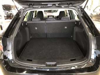 TOYOTA COROLLA TOURING 2019 Image 8