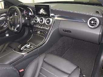 MERCEDES BENZ C CLASS 2015 Image 4