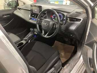 TOYOTA COROLLA TOURING 2020 Image 5