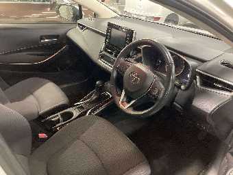 TOYOTA COROLLA TOURING 2020 Image 5