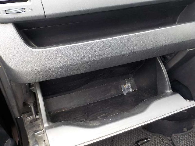 TOYOTA NOAH 2012 Image 26