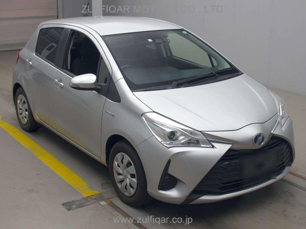 TOYOTA VITZ 2020 Image 3