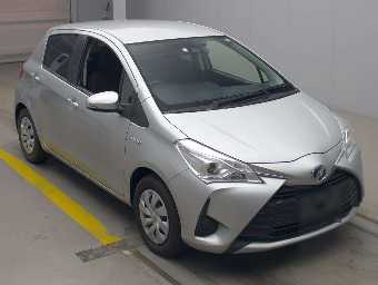 TOYOTA VITZ 2020 Image 3