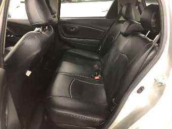 TOYOTA VITZ 2018 Image 11