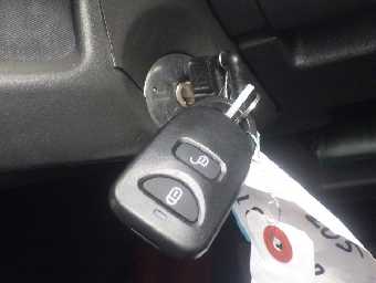 PEUGEOT 205 1991 Image 10