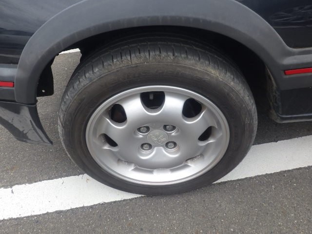 PEUGEOT 205 1991 Image 31