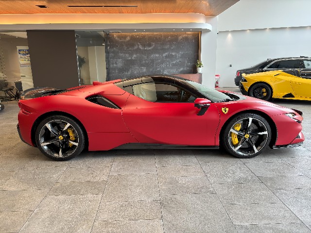 FERRARI SF90 SPIDER 2023 Image 20