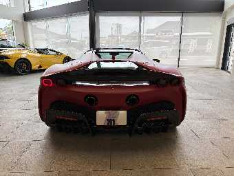FERRARI SF90 SPIDER 2023 Image 16
