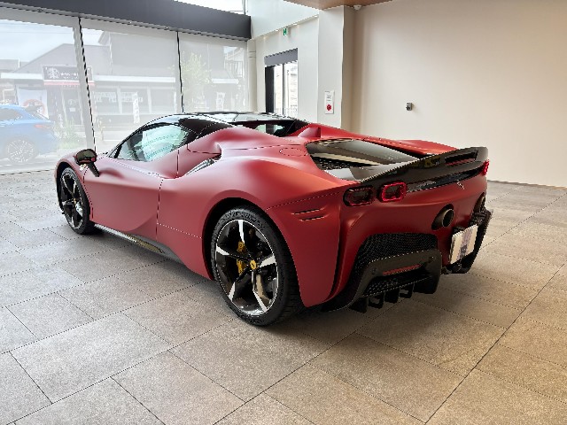 FERRARI SF90 SPIDER 2023 Image 23