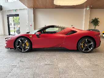 FERRARI SF90 SPIDER 2023 Image 18