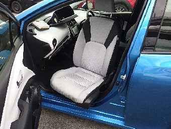 TOYOTA PRIUS 2020 Image 12