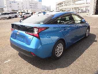 TOYOTA PRIUS 2020 Image 4
