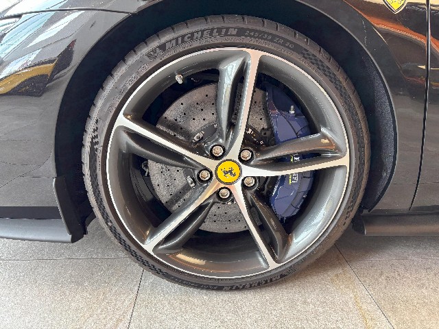 FERRARI 296GTS 2024 Image 25