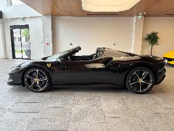 FERRARI 296GTS 2024 Image 8