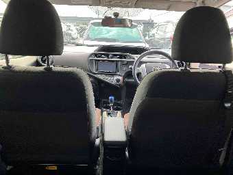 TOYOTA AQUA 2012 Image 10