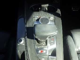 AUDI S4 AVANT 2018 Image 6