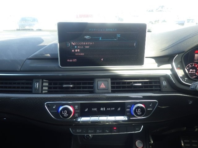 AUDI S4 AVANT 2018 Image 19