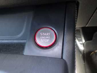 AUDI S4 AVANT 2018 Image 8