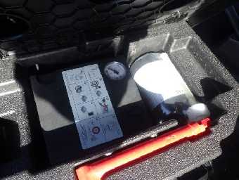 AUDI S4 AVANT 2018 Image 16