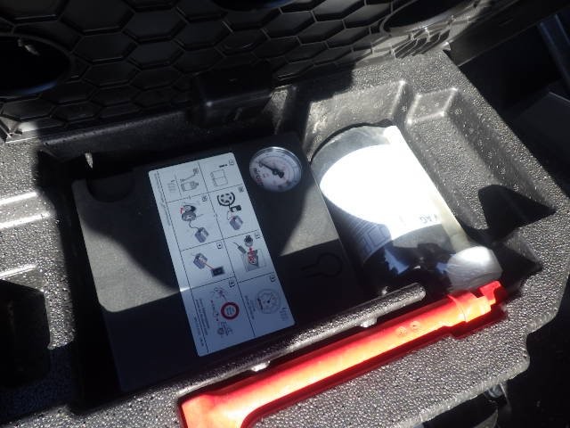 AUDI S4 AVANT 2018 Image 28