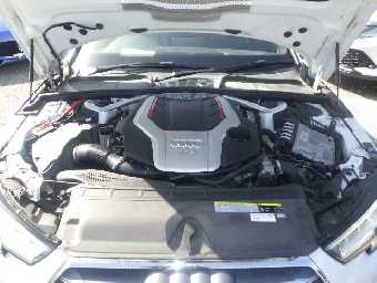 AUDI S4 AVANT 2018 Image 24