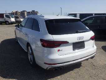 AUDI S4 AVANT 2018 Image 3