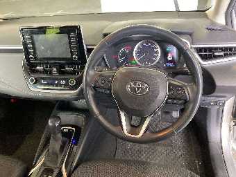 TOYOTA COROLLA TOURING 2020 Image 7
