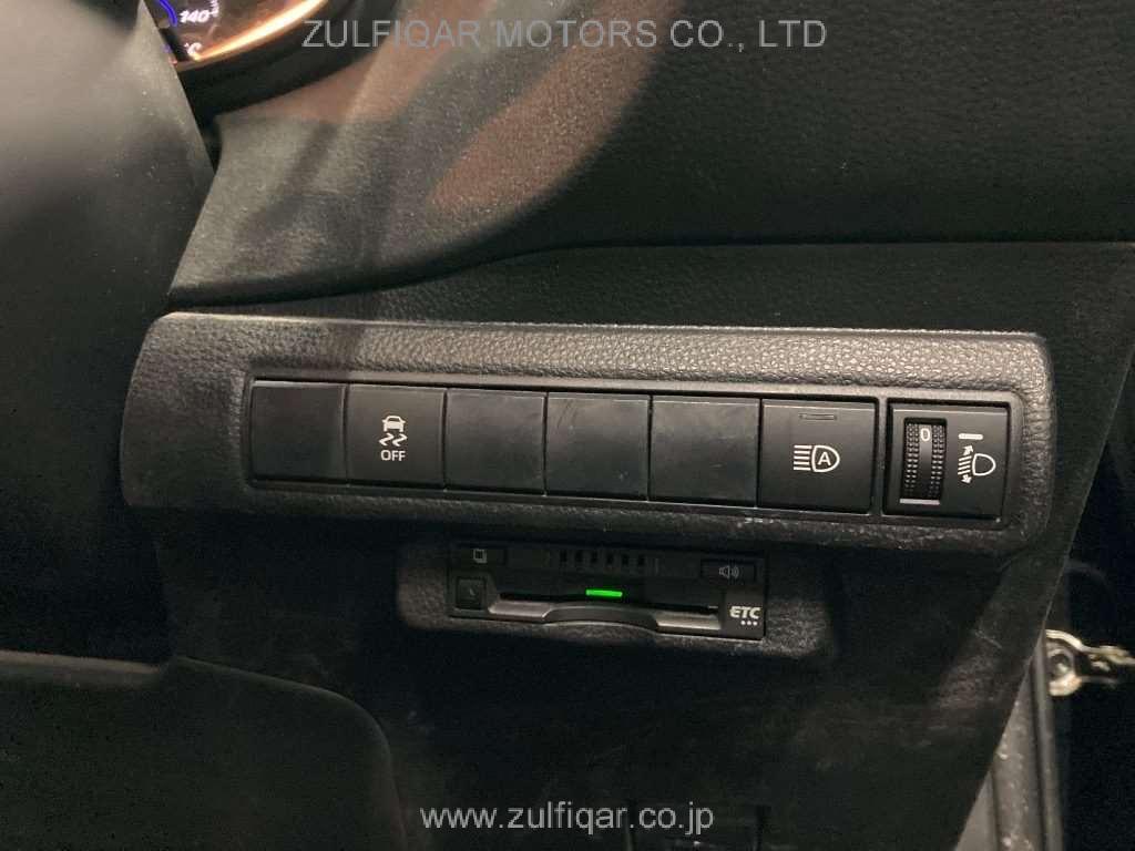 TOYOTA COROLLA TOURING 2020 Image 10