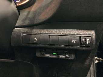 TOYOTA COROLLA TOURING 2020 Image 10