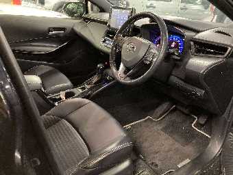 TOYOTA COROLLA TOURING 2020 Image 5