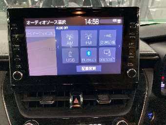 TOYOTA COROLLA TOURING 2020 Image 9