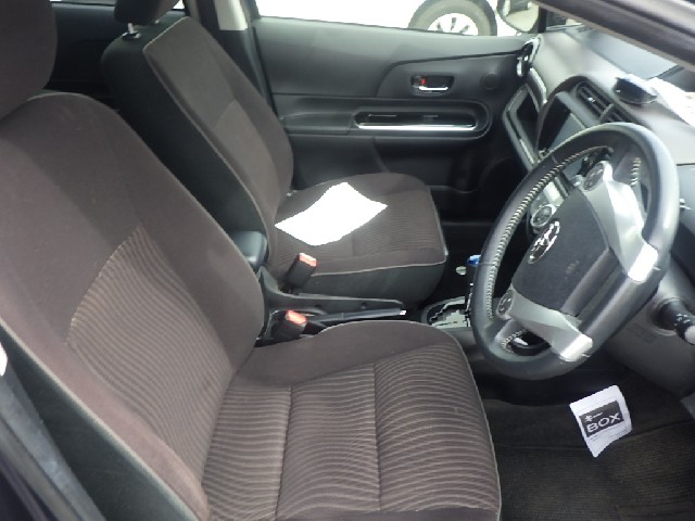 TOYOTA AQUA 2015 Image 21