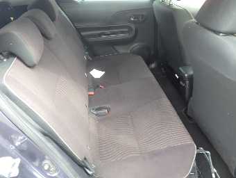 TOYOTA AQUA 2015 Image 10