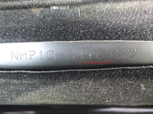 TOYOTA AQUA 2015 Image 28