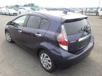 TOYOTA AQUA 2015 Image 3