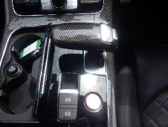 AUDI S8 2014 Image 7