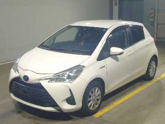 TOYOTA VITZ 2018 Image 1