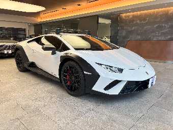 LAMBORGHINI HURACAN 2023 Image 3