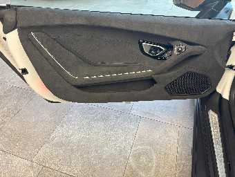 LAMBORGHINI HURACAN 2023 Image 18