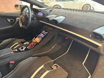 LAMBORGHINI HURACAN 2023 Image 19