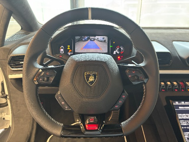 LAMBORGHINI HURACAN 2023 Image 31