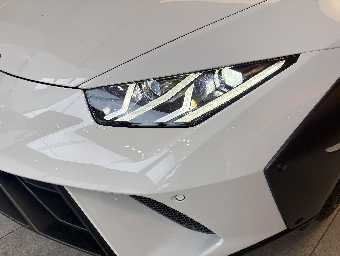 LAMBORGHINI HURACAN 2023 Image 9