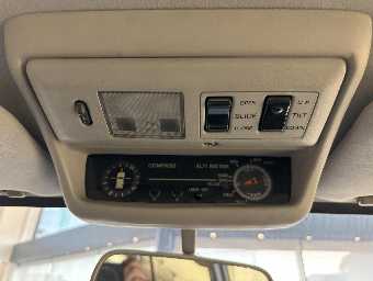 TOYOTA LAND CRUISER 80 1991 Image 37