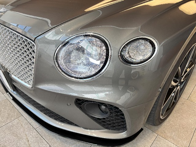 BENTLEY CONTINENTAL 2020 Image 27