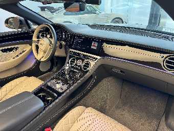 BENTLEY CONTINENTAL 2020 Image 32