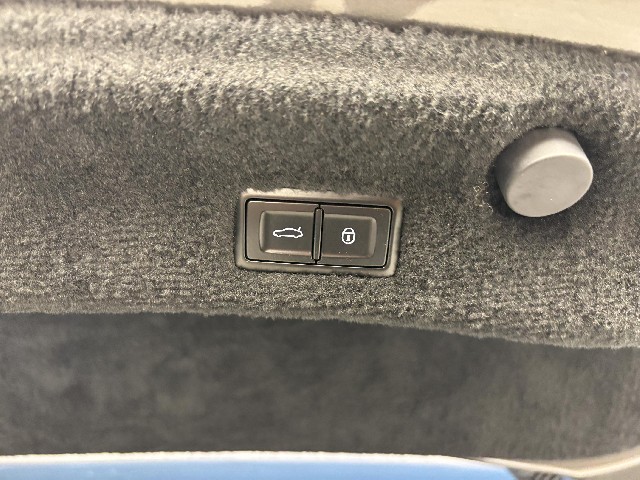 BENTLEY CONTINENTAL 2020 Image 43