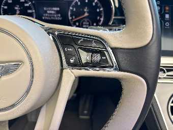 BENTLEY CONTINENTAL 2020 Image 41