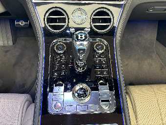 BENTLEY CONTINENTAL 2020 Image 47