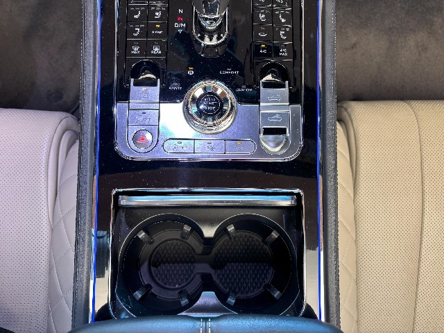 BENTLEY CONTINENTAL 2020 Image 54